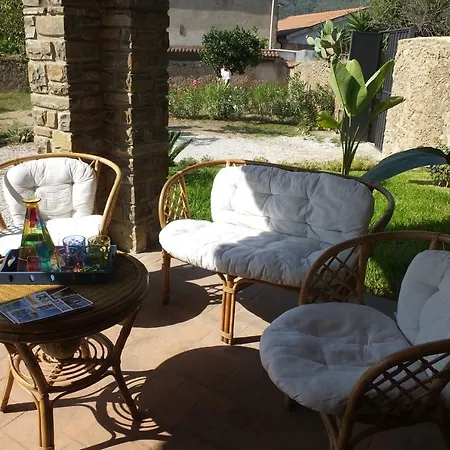Holiday home Casetta Clementina Castellabate